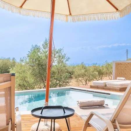 Petradi * カラマタ