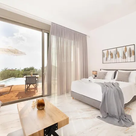 Petradi アパート