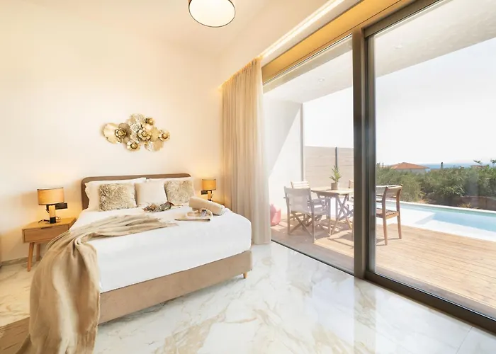 Апартаменты Petradi *